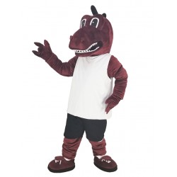 Atleta del dragón rojo en traje de la mascota de la camiseta blanca