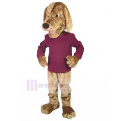 Ernster Golden Pointer Hund Maskottchen Kostüm Tier im dunkelrosaroten Hemd