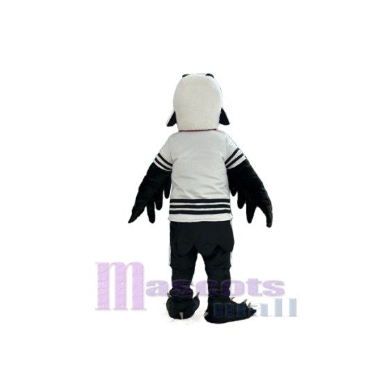Schwarz Adler im weißen T-Shirt Maskottchenkostüm Tier