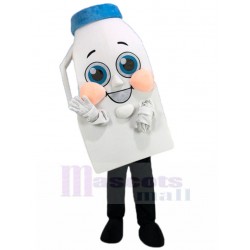 Schüchtern Milch in Flaschen Maskottchen Kostüm Karikatur