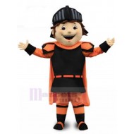 Junge Ritter Maskottchen Kostüm in Schwarz und Orange Rüstung Menschen